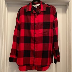 Women’s Old Navy Button Down Shirt